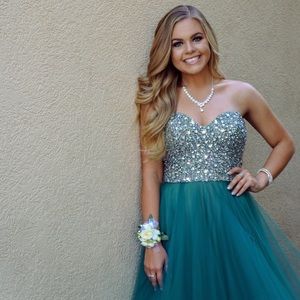 Emerald Green Formal Dress